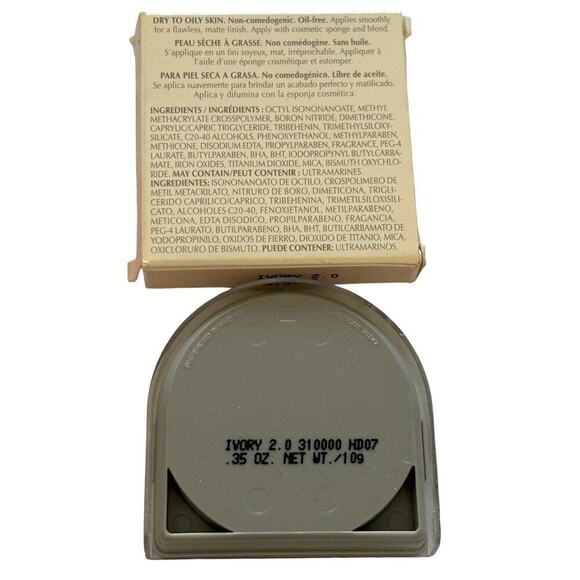 NEW Mary Kay IVORY 2.0 #3100 RARE Creme to Powder Foundation D SHAPE NOS RETIRED - Picture 2 of 5